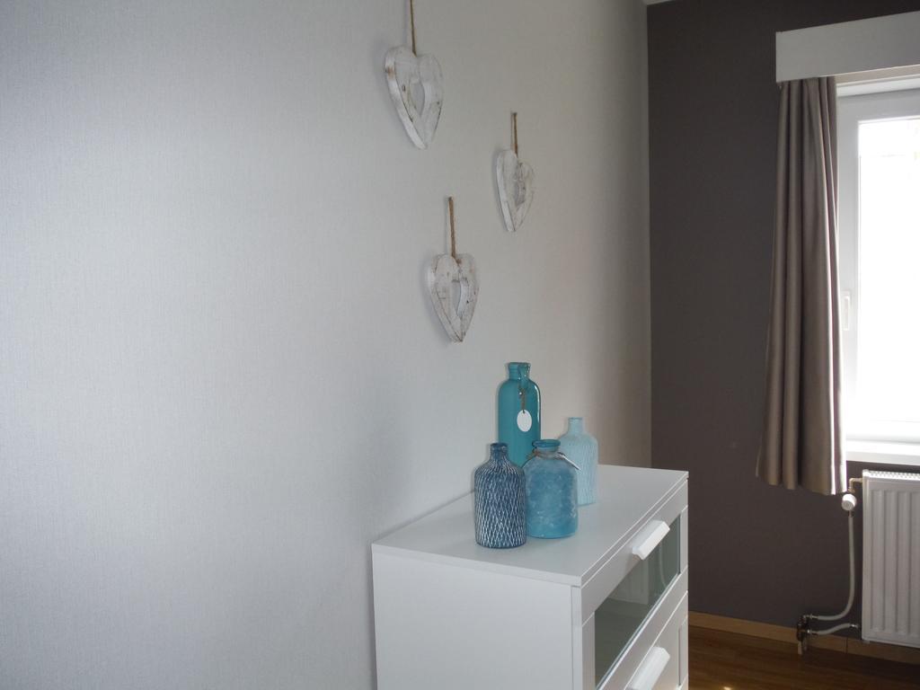 Apartments Iris Остенде Экстерьер фото