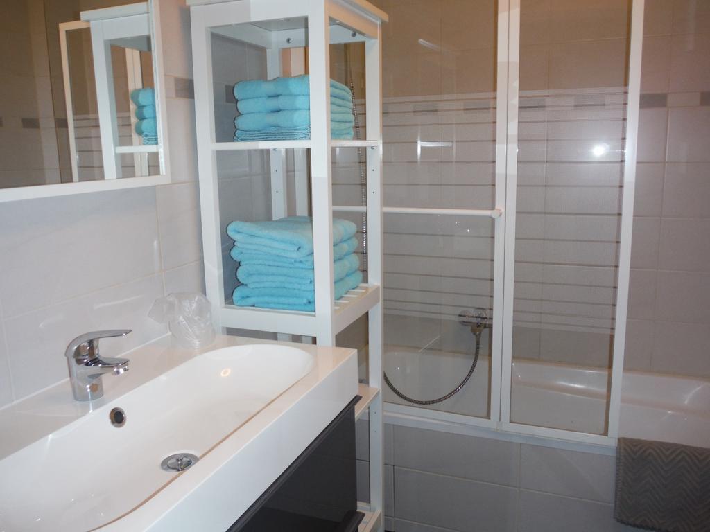 Apartments Iris Остенде Экстерьер фото