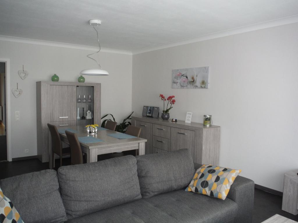 Apartments Iris Остенде Экстерьер фото