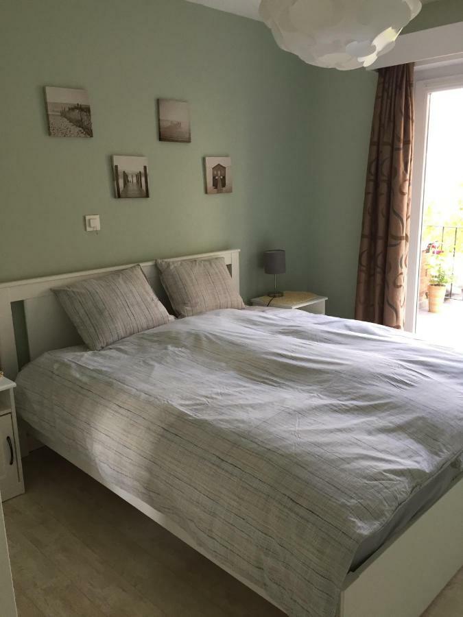Apartments Iris Остенде Экстерьер фото